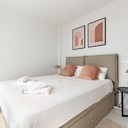 Azata Delmare 2463 * Estepona