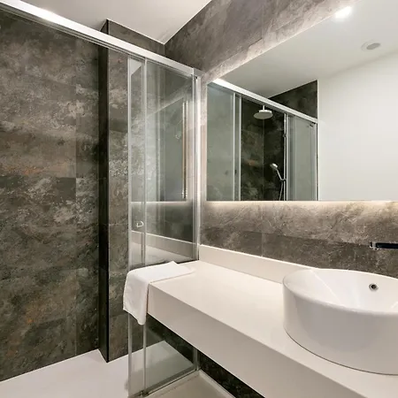 Azata Delmare 2463 Estepona