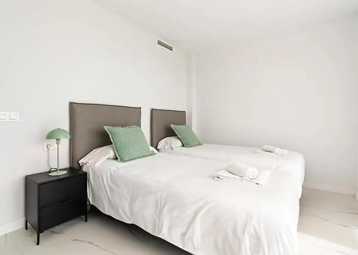 Appartement Azata Delmare 2463 *