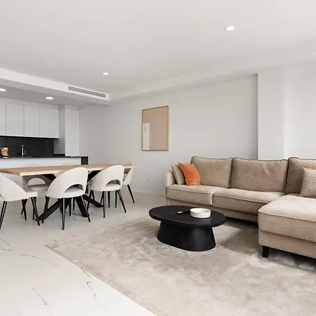 Azata Delmare 2463 * Estepona